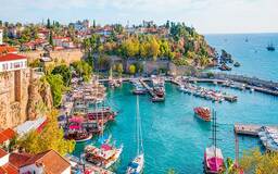 تور زمینی وان از شیراز و اصفهان